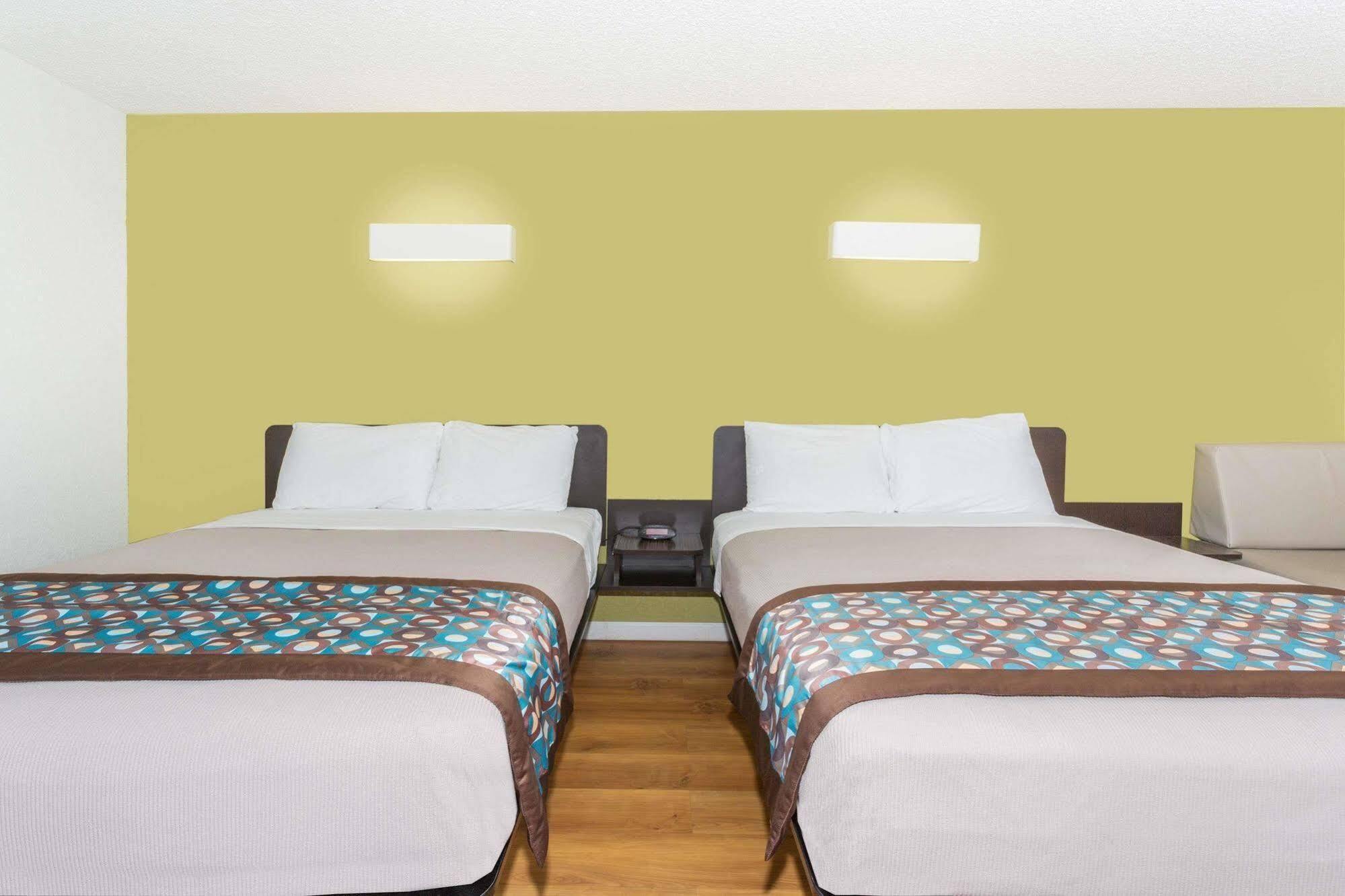 Scottsbluff Inn Kültér fotó