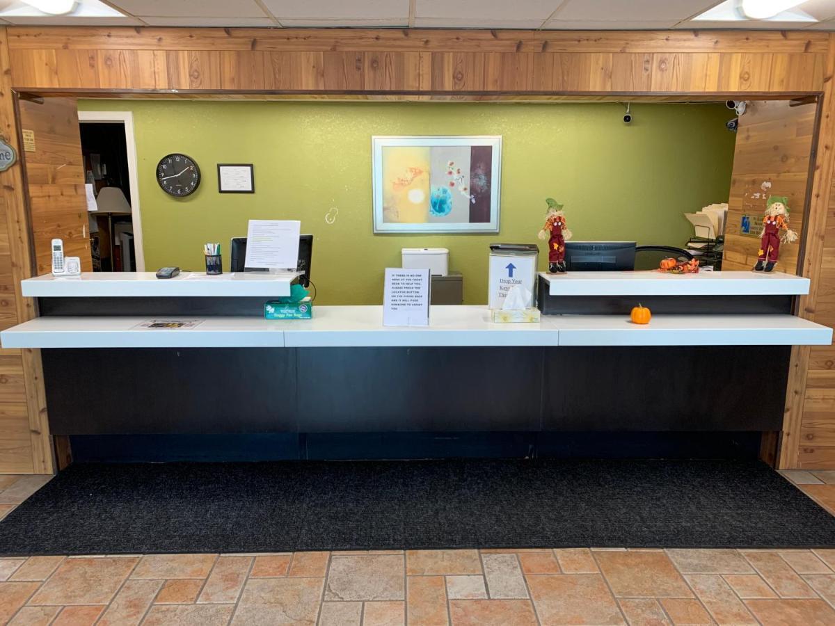 Scottsbluff Inn Kültér fotó